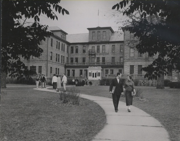 Old Main_4.jpg