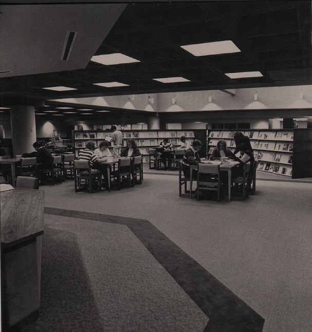 Nicholson Library 1989 4.jpg