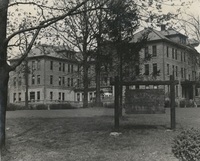 Old Main_8.jpg